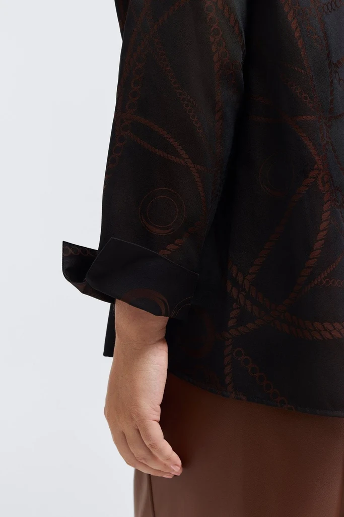 Agnes Plus Chain Stripe Jacquard Long Sleeve Popover Shirt - Image 7