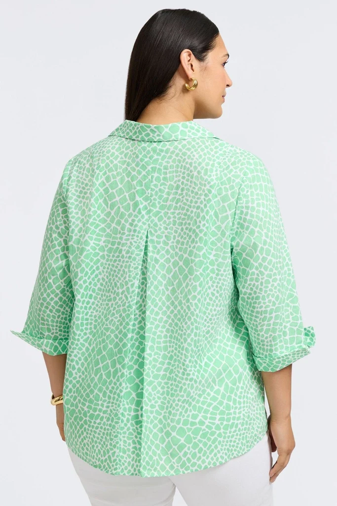 Agnes Plus Linen Giraffe 3/4 Sleeve Popover Shirt - Image 10