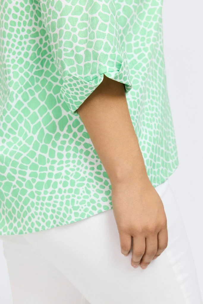 Agnes Plus Linen Giraffe 3/4 Sleeve Popover Shirt - Image 8
