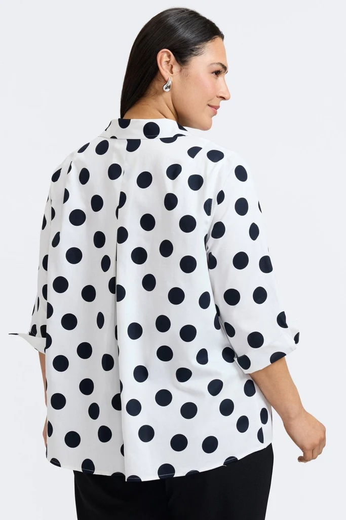 Agnes Plus Polka Dot 3/4 Sleeve Popover Shirt - Image 8