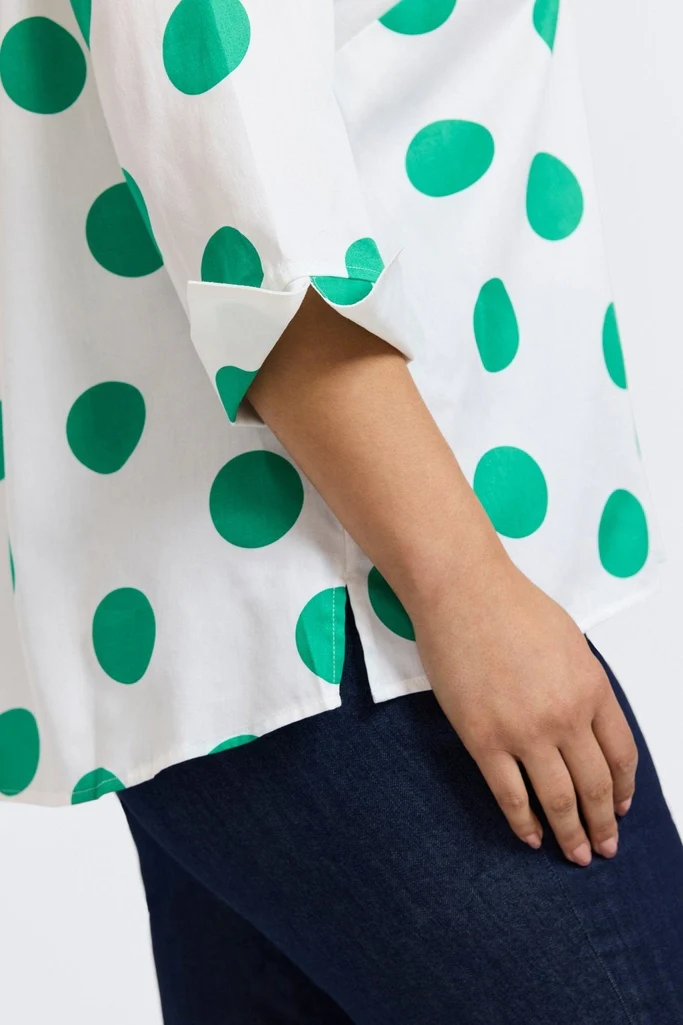 Agnes Plus Springtime Dot 3/4 Sleeve Popover Shirt - Image 3