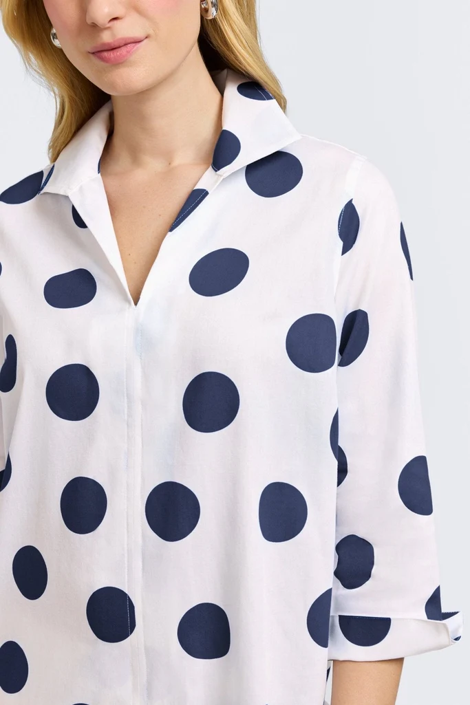 Agnes Springtime Dot 3/4 Sleeve Popover Shirt - Image 11