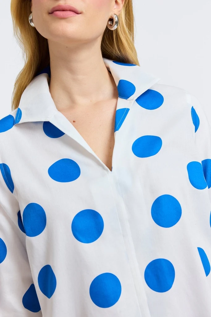 Agnes Springtime Dot 3/4 Sleeve Popover Shirt - Image 2