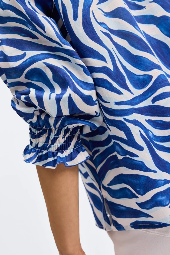 Alexis Tonal Zebra 3/4 Sleeve Popover Shirt - Image 5