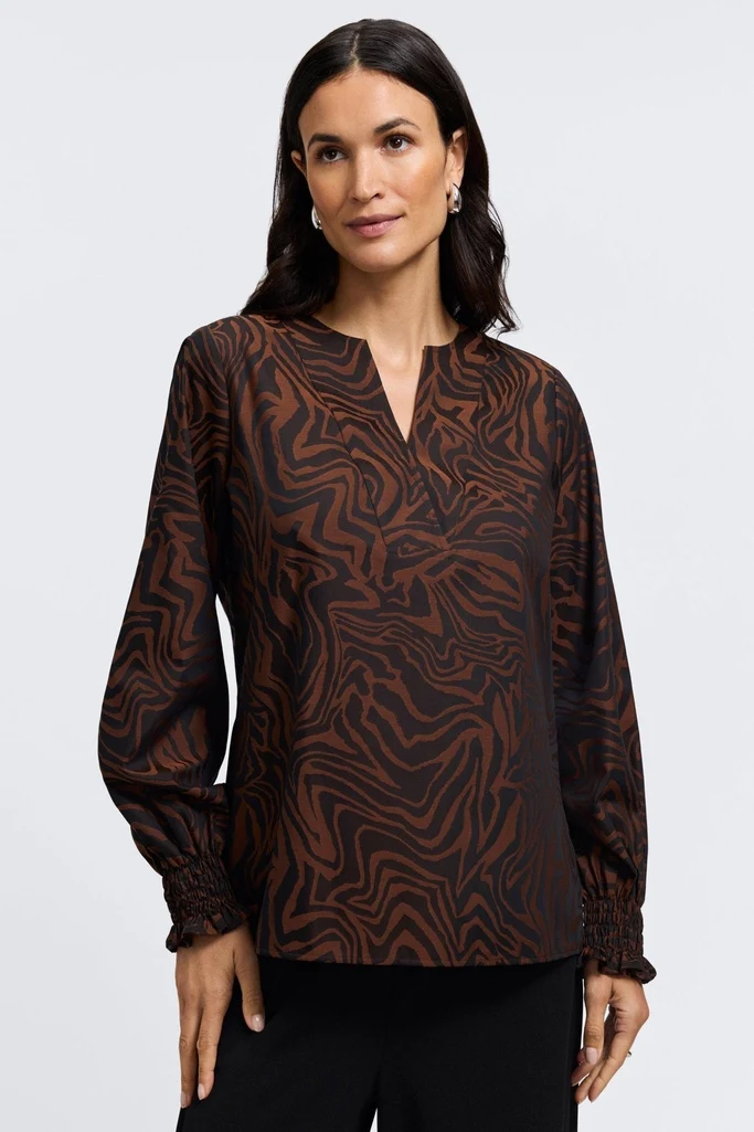 Alicia Zebra Jacquard Long Sleeve Popover Shirt - Image 6