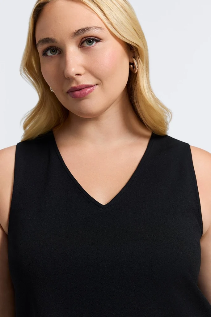 Callie Plus Knit Crepe Reversible Sleeveless Tank - Image 3