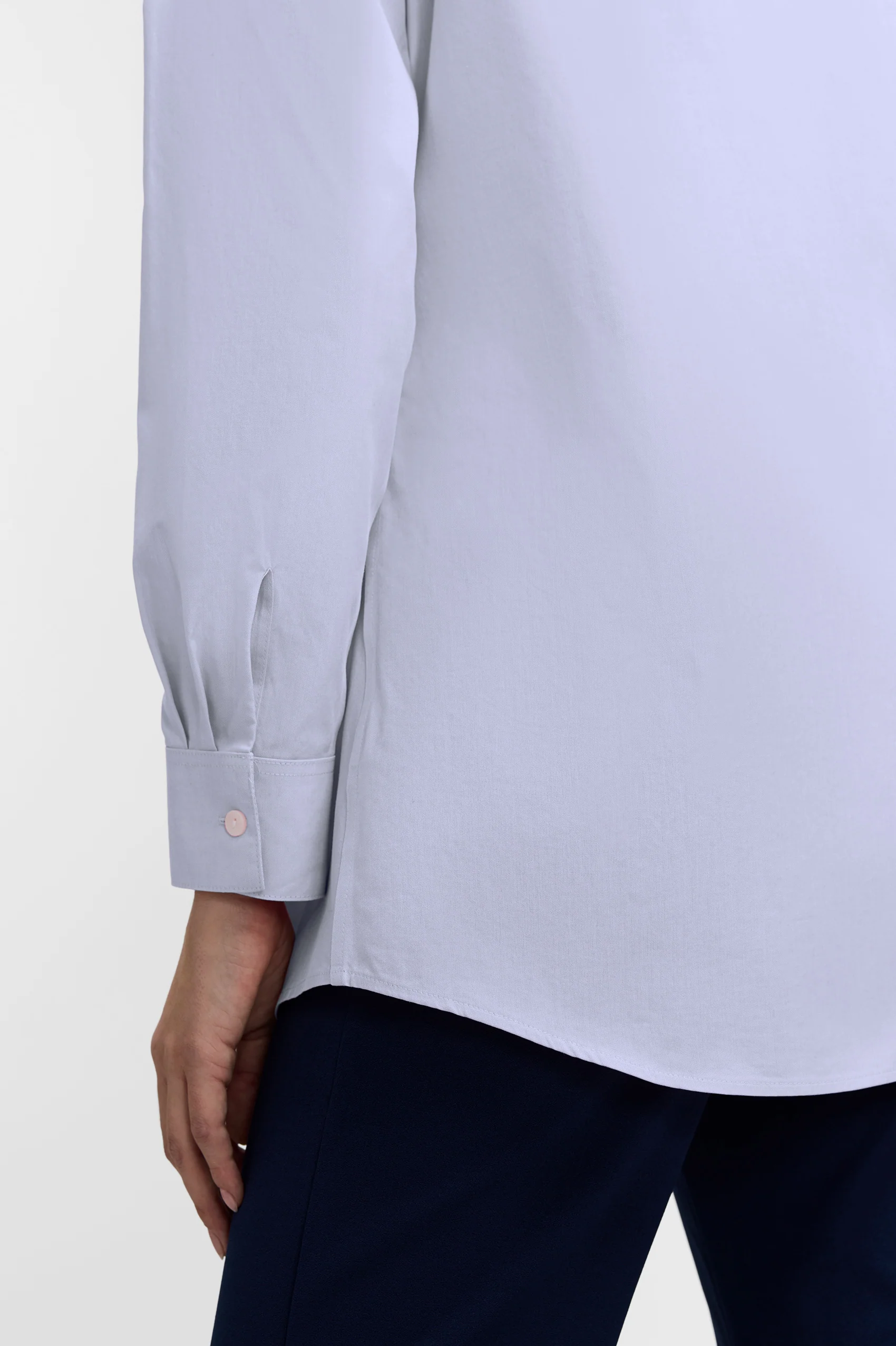 Cici No Iron Pinpoint Long Sleeve Tunic - Image 12