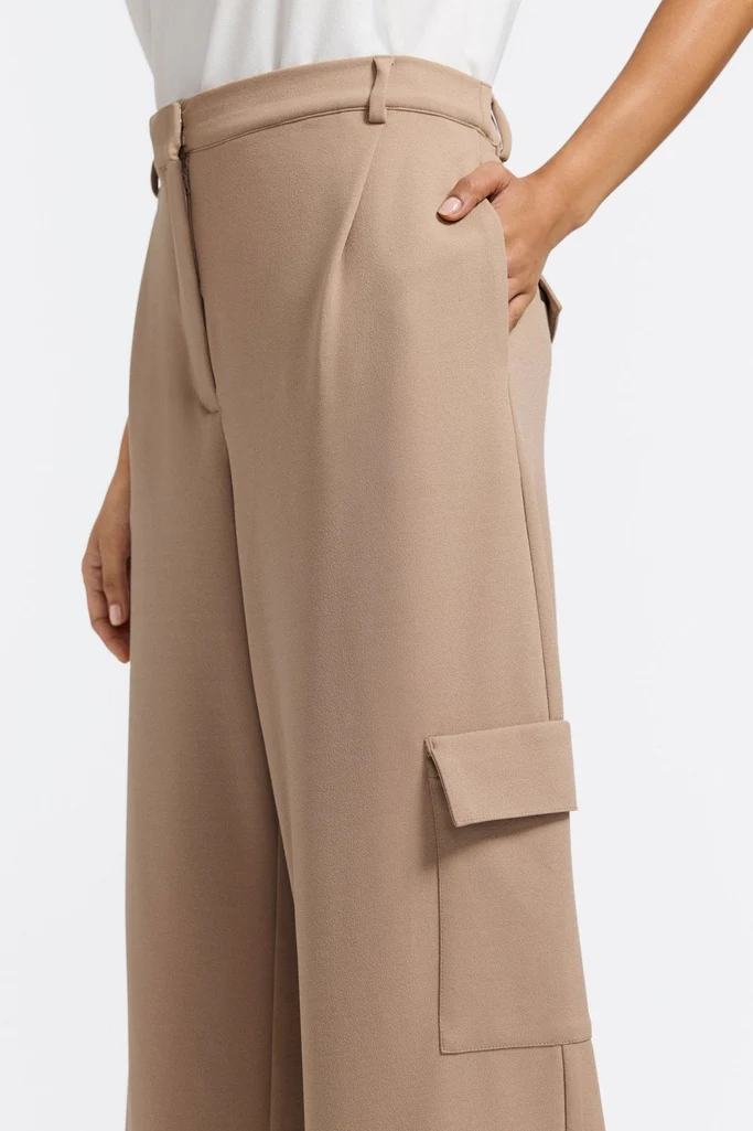 Elizabeth Knit Crepe Cargo Pants - Image 3
