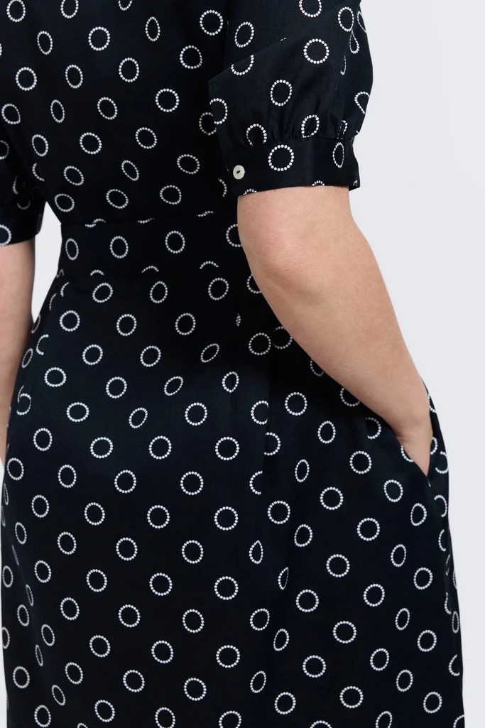 Esther Plus Circle Dot Elbow Sleeve Dress - Image 4
