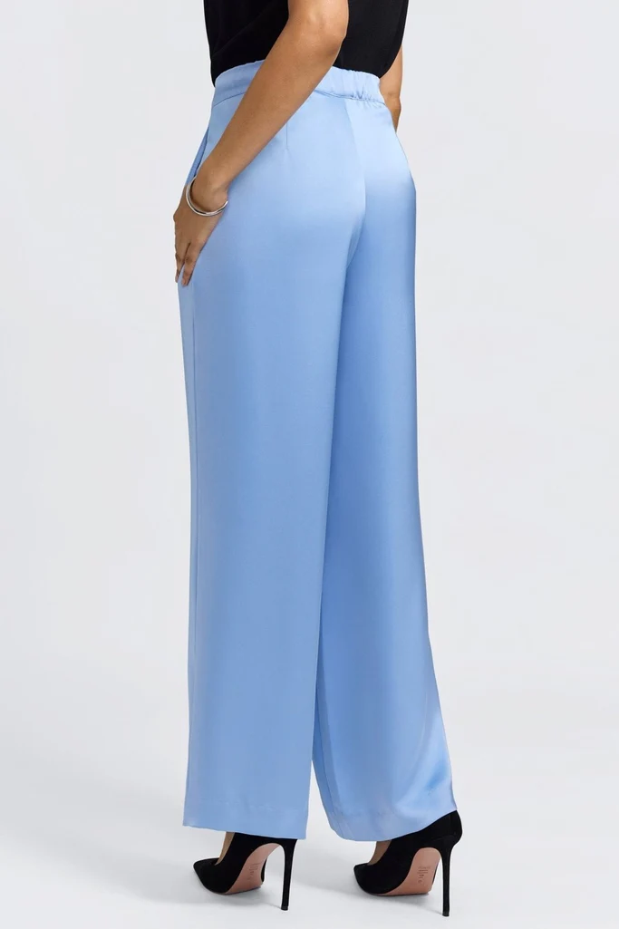 Hostess Beyond Silk Pull on Pant - Image 10