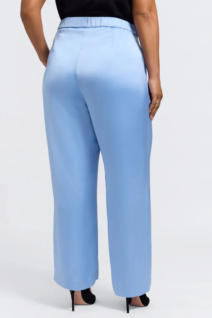 Hostess Plus Beyond Silk Pull on Pant - Image 9