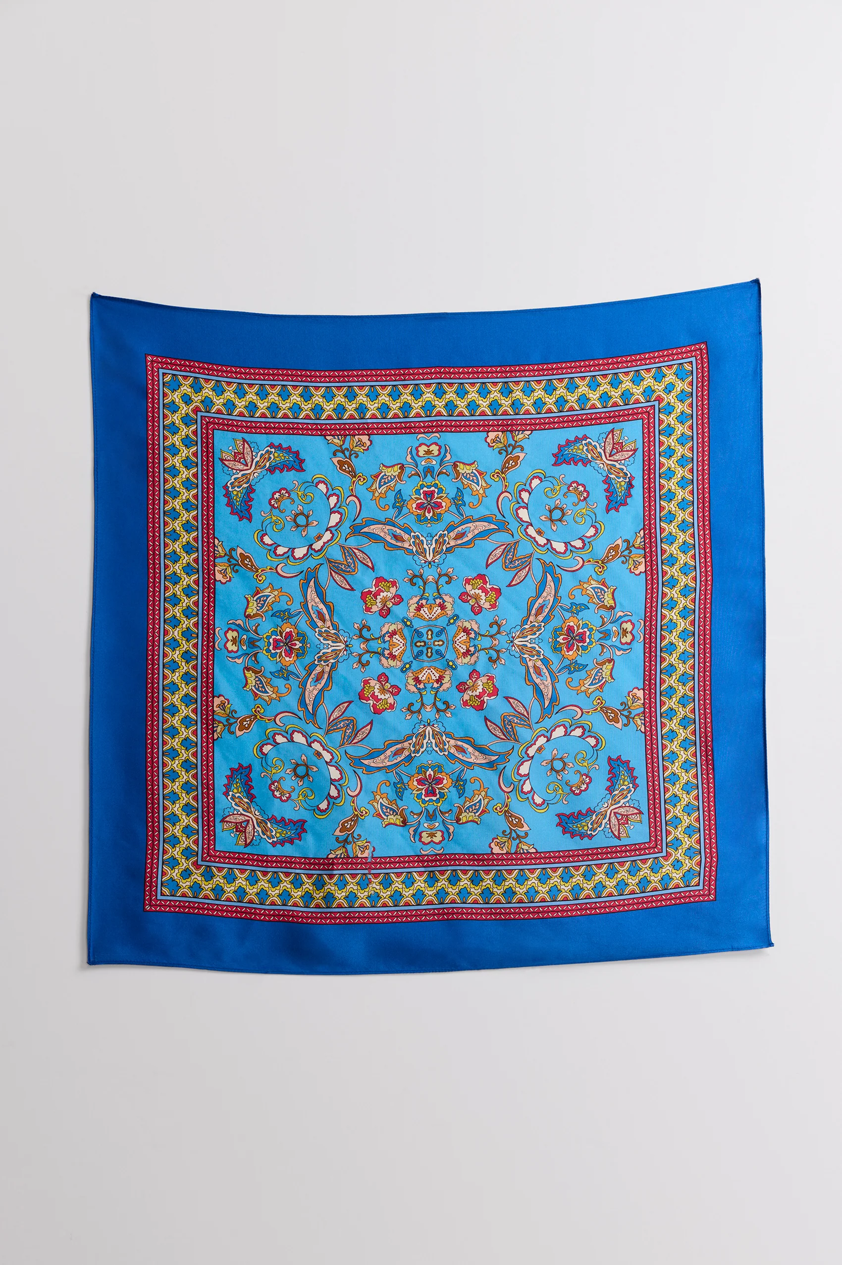 Jacobean Floral Scarf - Image 3