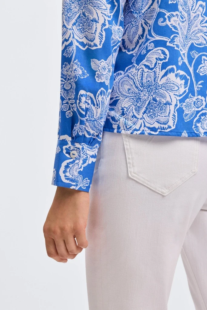 Marina Woodblock Floral Long Sleeve Short Shirt - Image 14