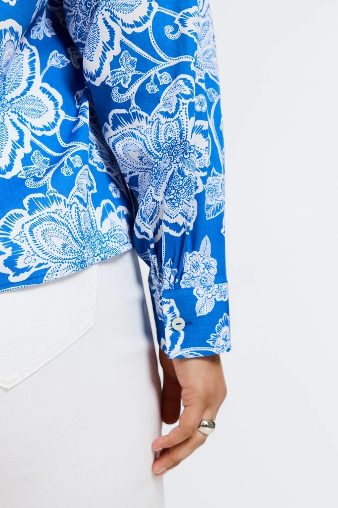 Marina Plus Woodblock Floral Long Sleeve Short Shirt - Image 9