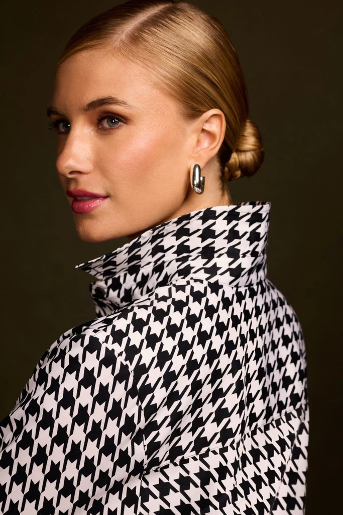 Meghan Classic Houndstooth Long Sleeve Shirt - Image 3