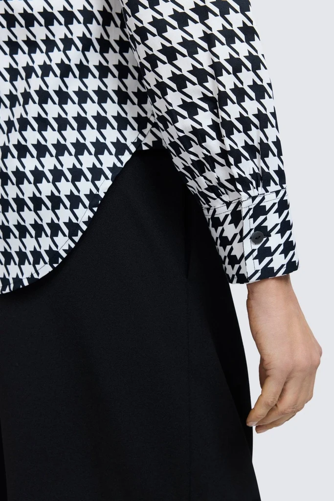 Meghan Classic Houndstooth Long Sleeve Shirt - Image 7