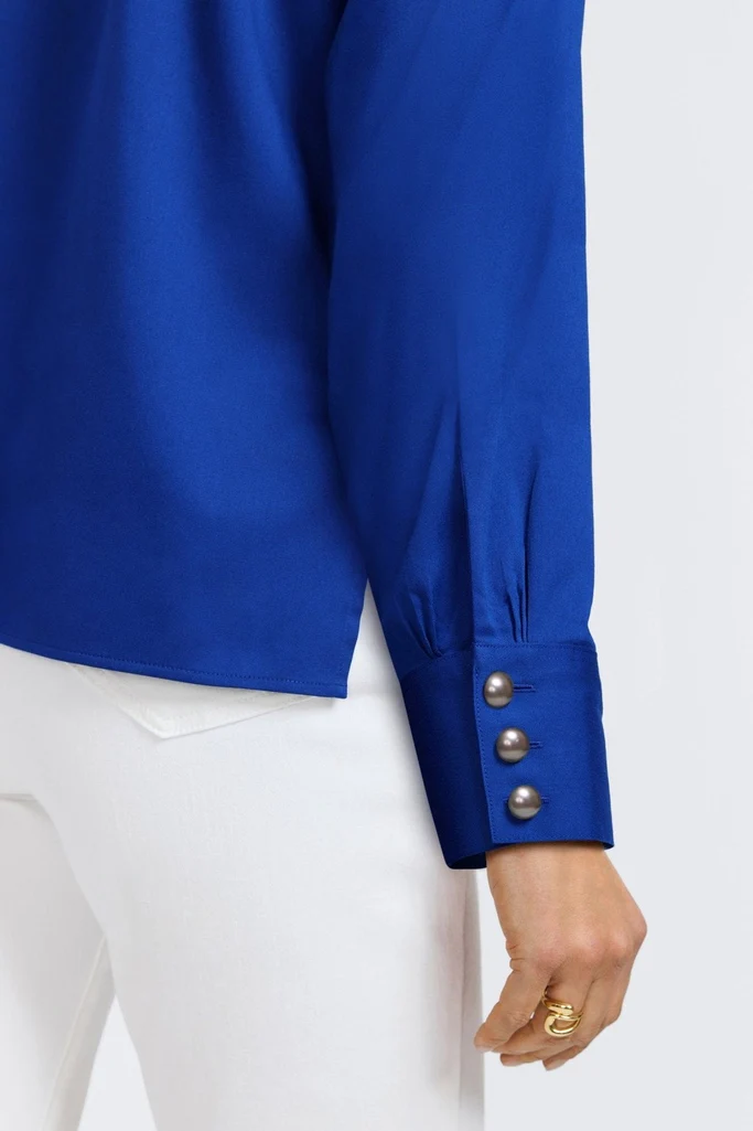 Pearl Stretch Matte Sateen Long Sleeve Shirt - Image 23