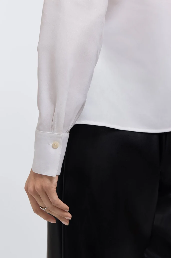 Shantel Ruffle Long Sleeve Popover Shirt - Image 4