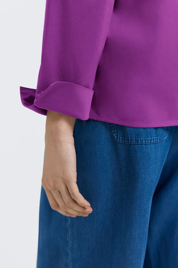 Tammy No Iron Stretch Long Sleeve Popover Shirt - Image 41