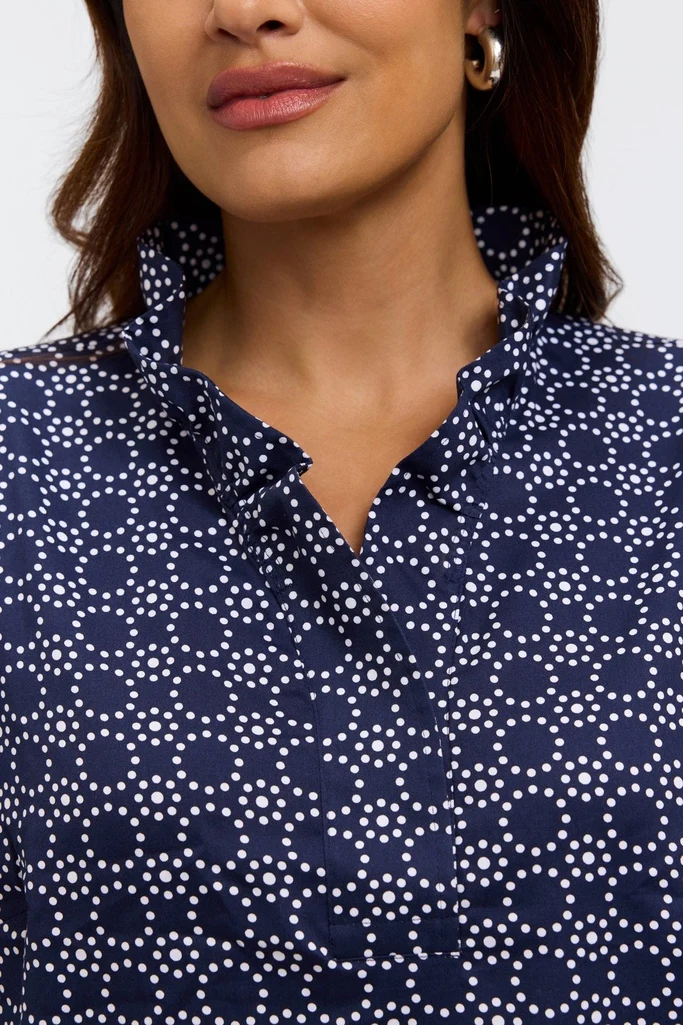 Tammy Plus Geo Circles 3/4 Sleeve Popover Shirt - Image 2