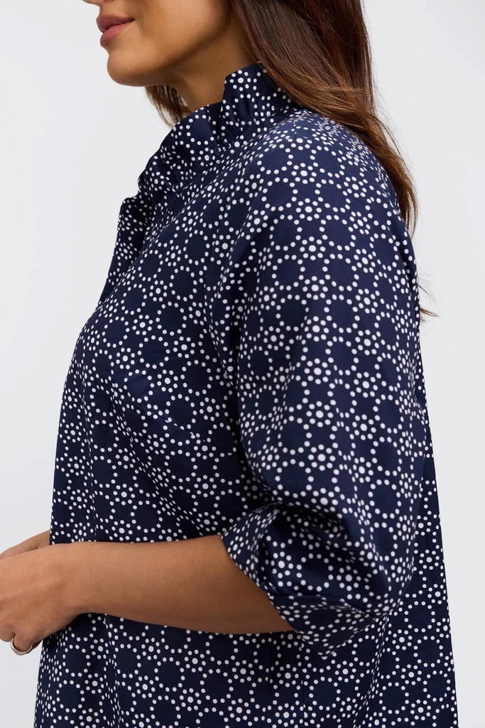 Tammy Plus Geo Circles 3/4 Sleeve Popover Shirt - Image 3