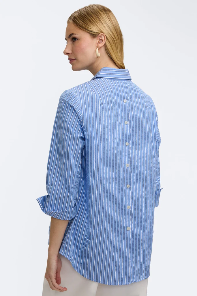 Therese Blue Seersucker 3/4 Sleeve Popover Shirt - Image 4