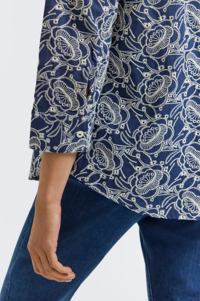 Zoey Allover Eyelet 3/4 Sleeve Shirt - Image 9