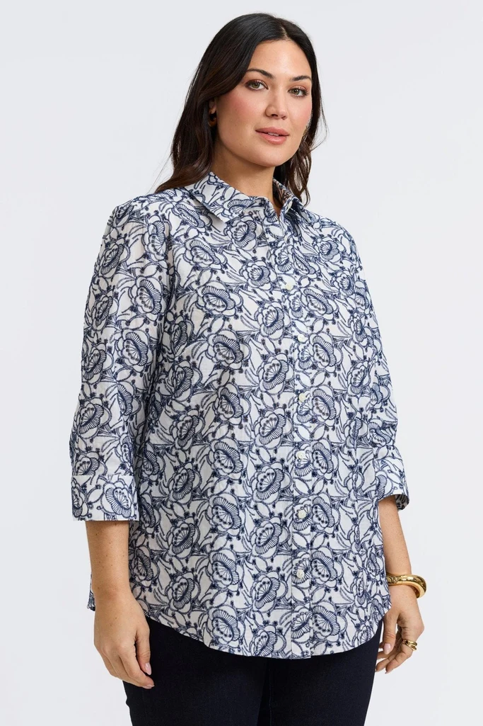Zoey Plus Allover Eyelet 3/4 Sleeve Shirt - Image 5